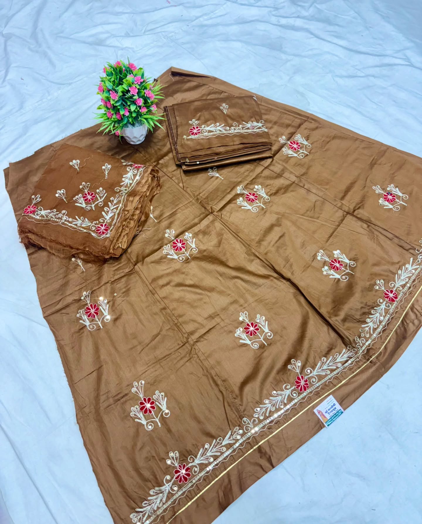 Timeless Classics – Maa Santoshi Handloom